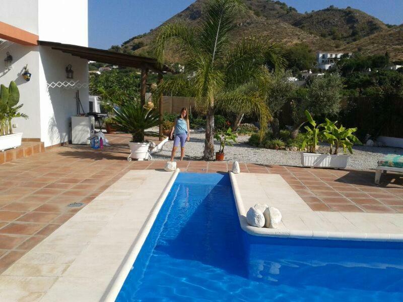 Villa El Nido Нерха Экстерьер фото